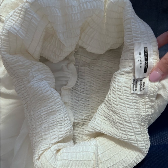 Size M white smocked Noisy May ruffled spaghetti strap romper - Picture 10 of 10